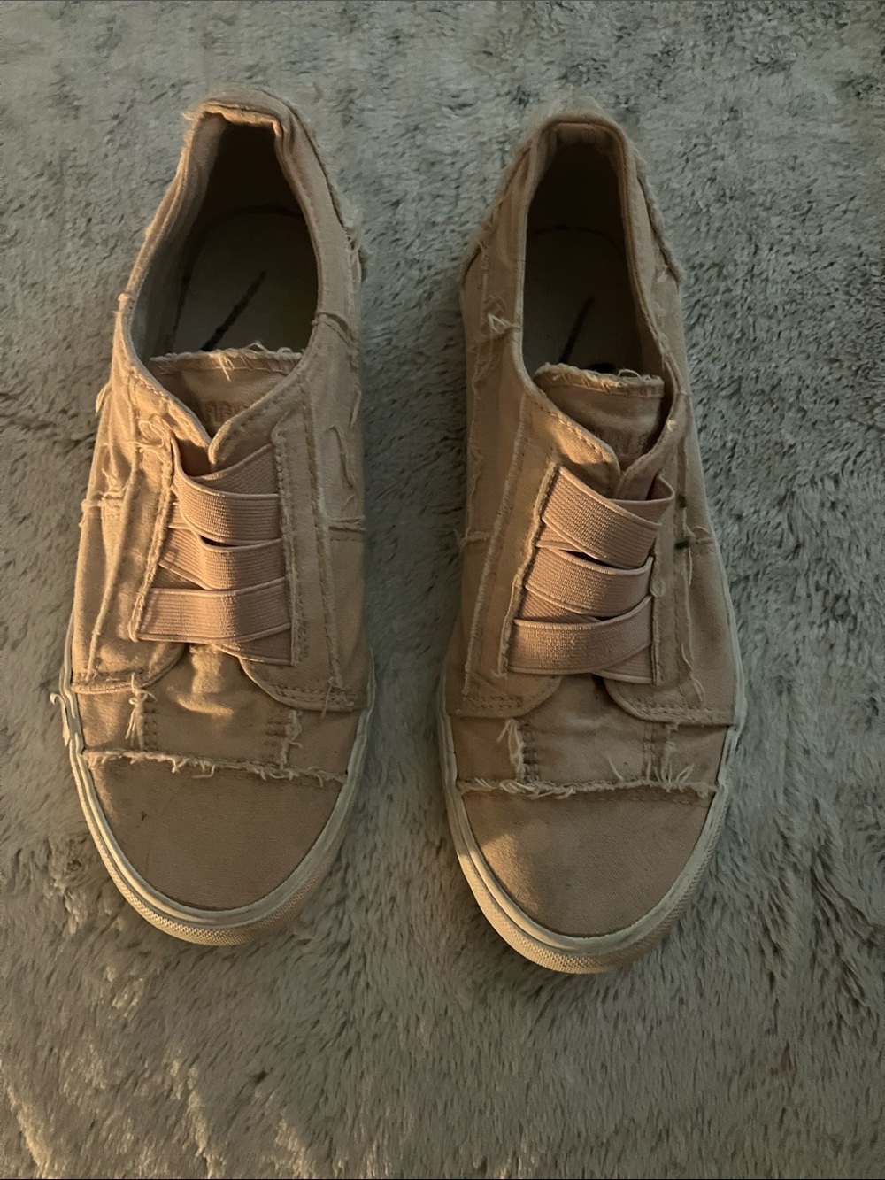 Women's Slip-On Frayed Canvas Sneakers in Beige